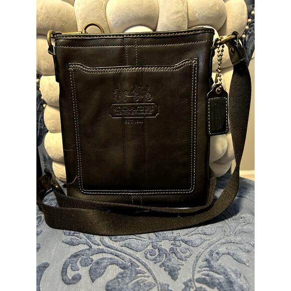 Coach Black Smooth Leather Horse & Carriage Crossbody - Picture 1 of 9